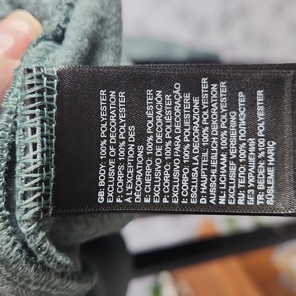 The North Face Training Mountain Sweatshirt - Picture 10 of 10